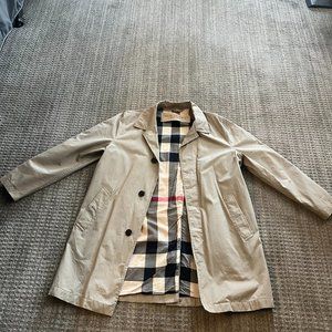 COPY - Burberry Short Trench